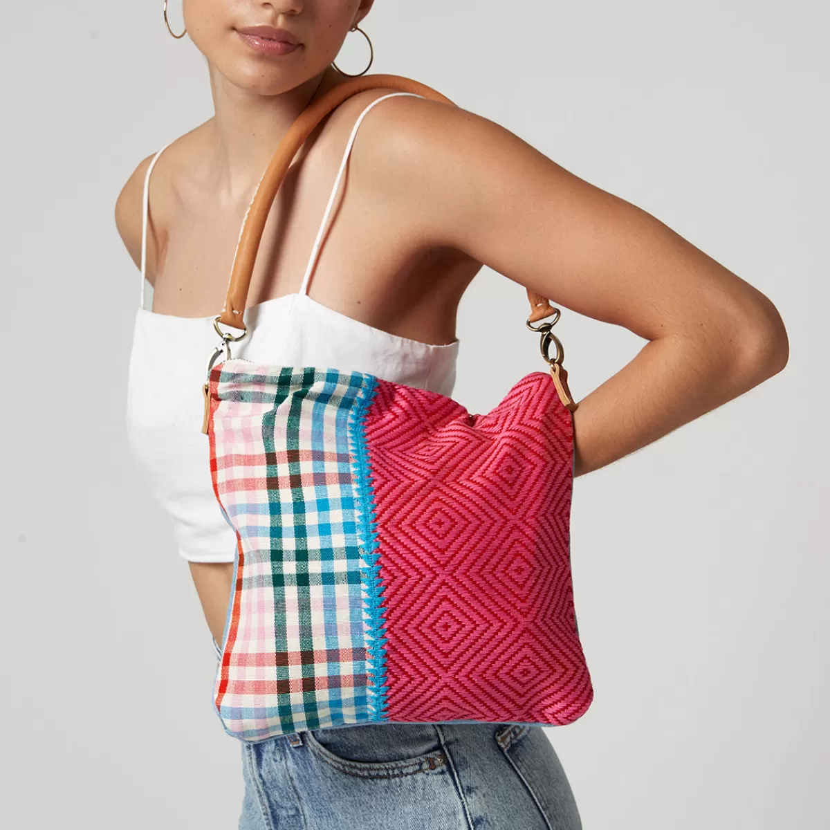 Mercado Global Florentina Clutch-to-Hobo