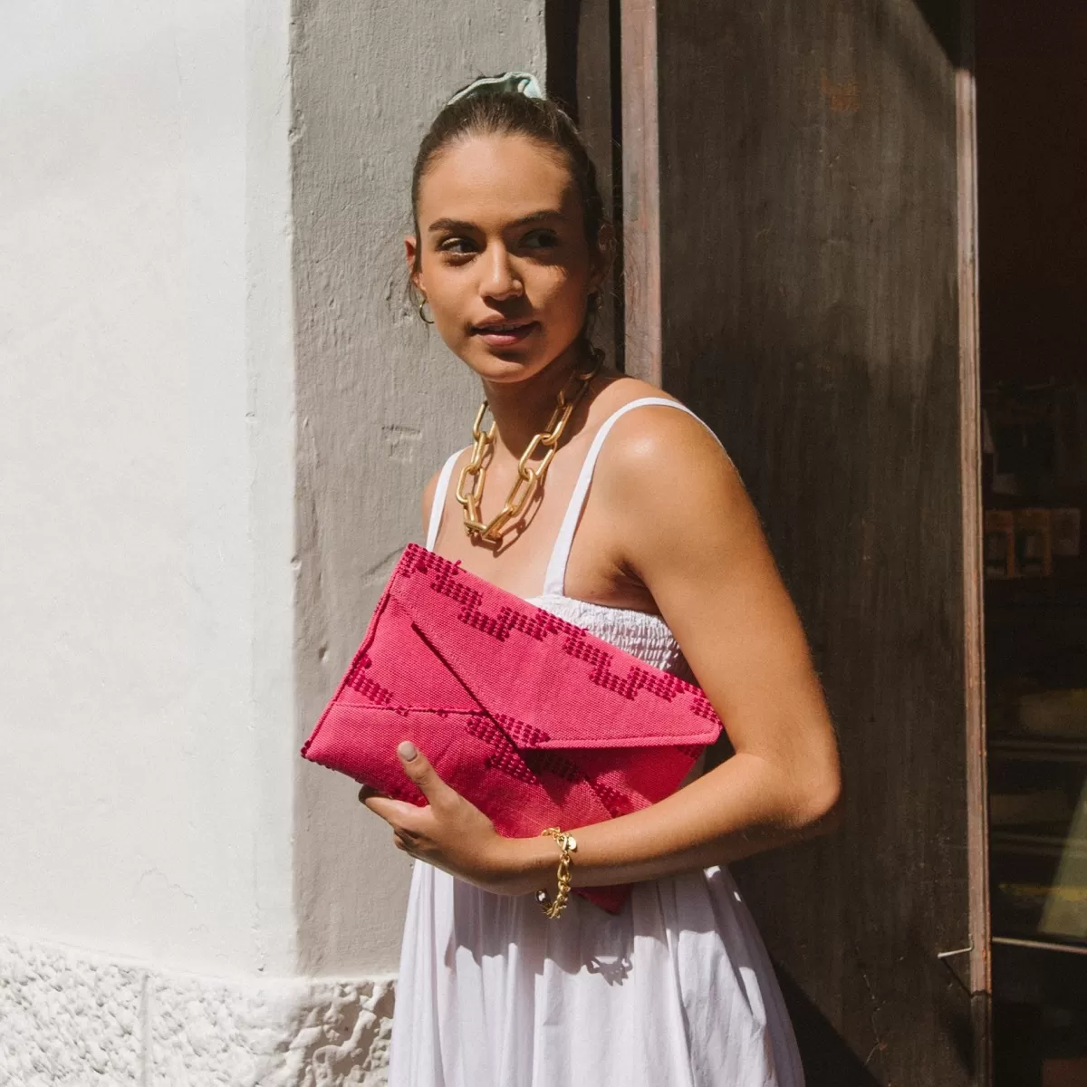 Mercado Global Gloria Envelope Clutch