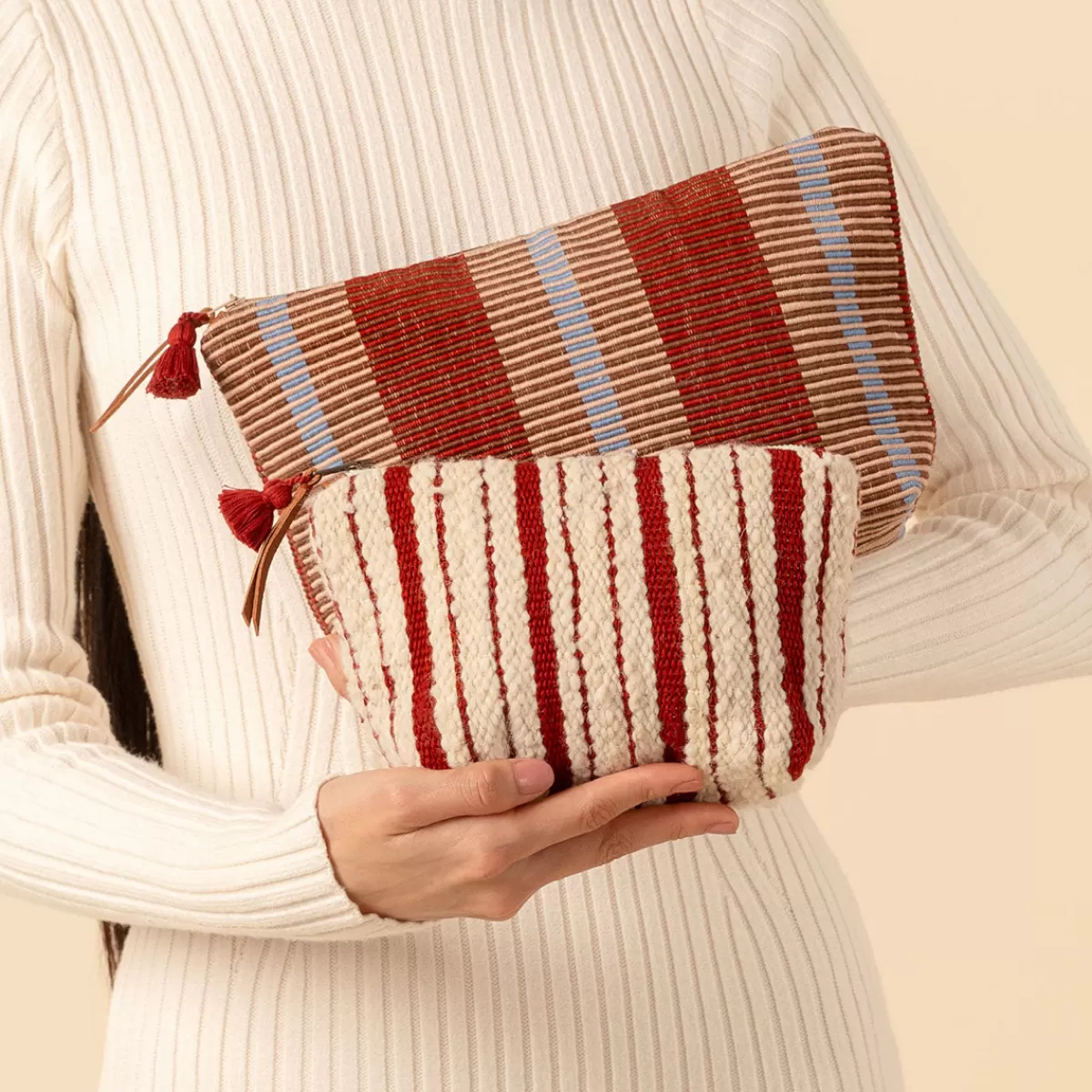 Mercado Global Mini Cristina Pouch