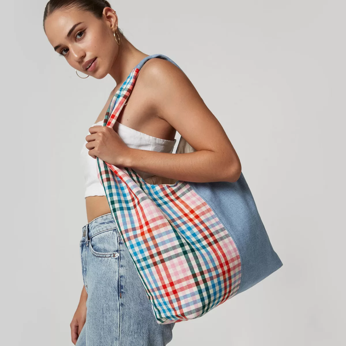 Mercado Global Reginalda Hobo Bag
