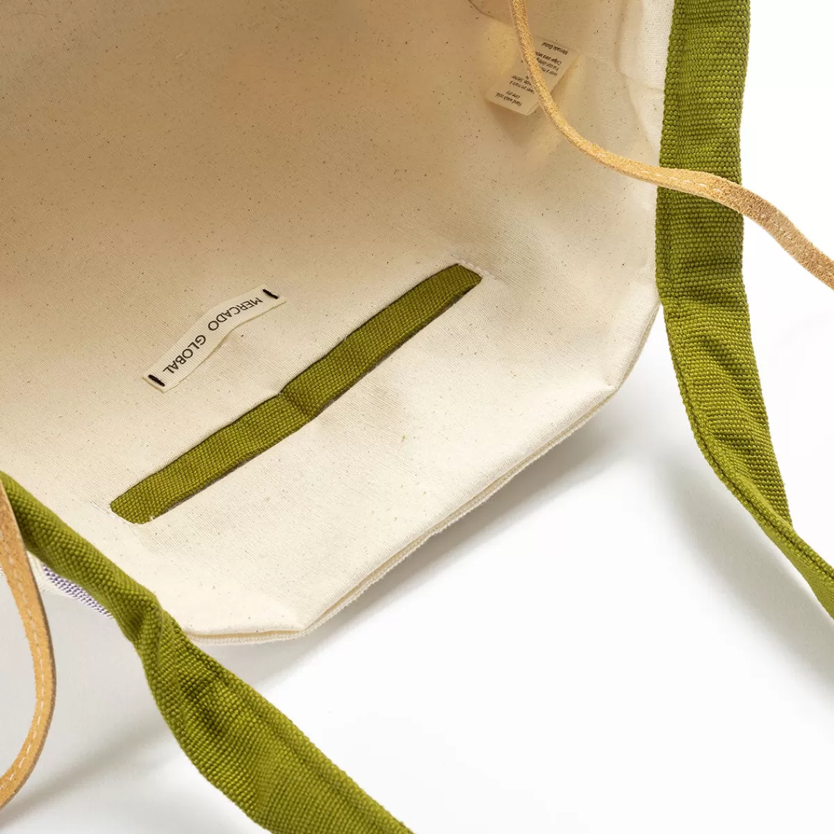 Mercado Global Rosa Tote