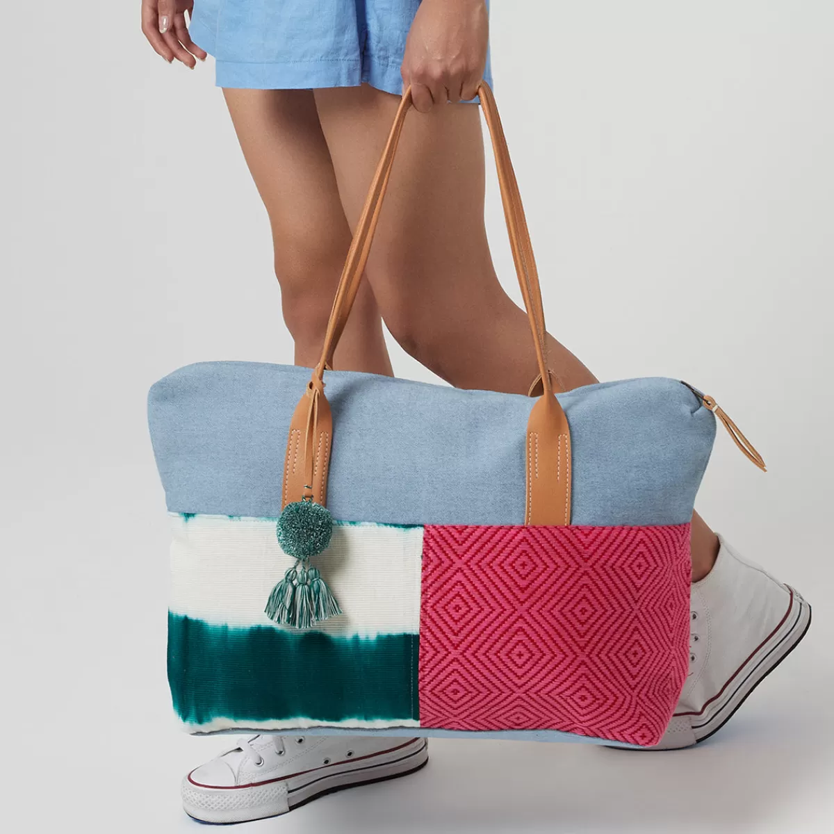 Mercado Global Soledad Weekender